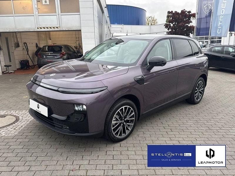 Violett Gebraucht 2025 Leapmotor B10 SUV | 32.680 € (Guter Preis) - Bild 1/4