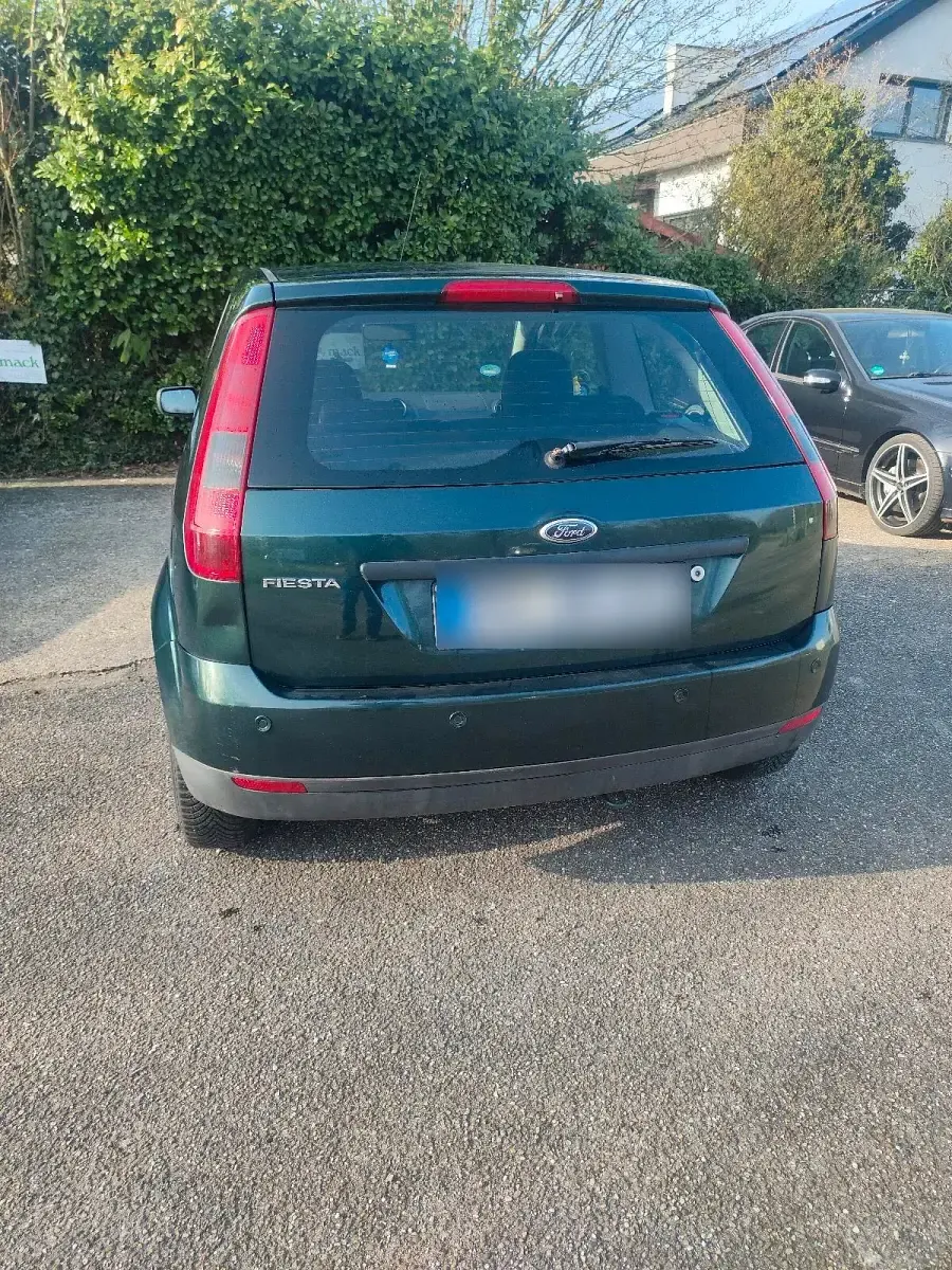 Gebraucht Ford Fiesta 60 PS (44 kW) 2004 Kleinwagen