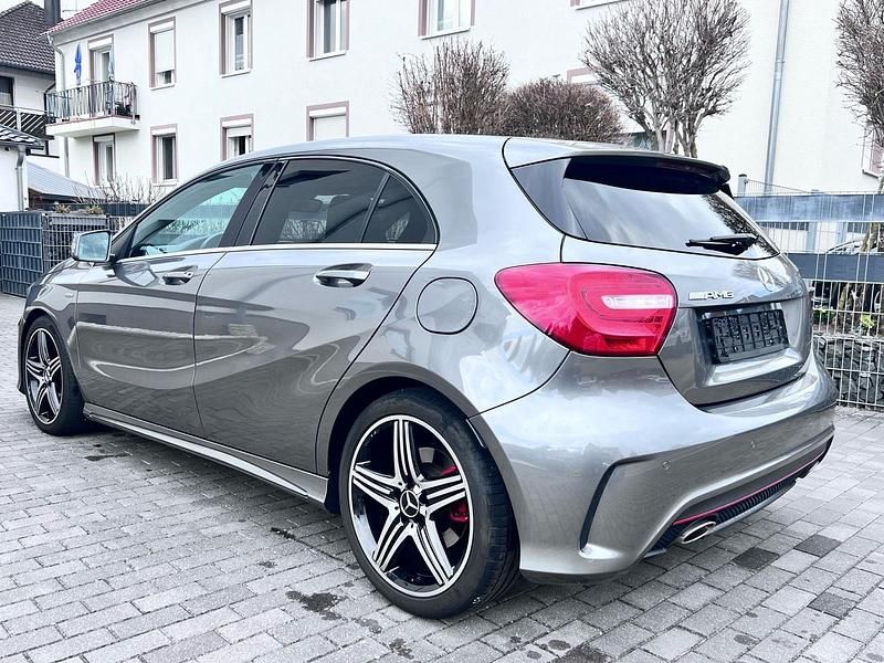 Gebraucht Mercedes A250 AMG line 211 PS (155 kW) 2013 Grau Limousine