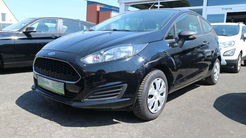 Iridiumschwarz metallic Gebraucht 2017 Ford Fiesta Ambiente Kleinwagen | 7.790 € (Fairer Preis) - Bild 1/4