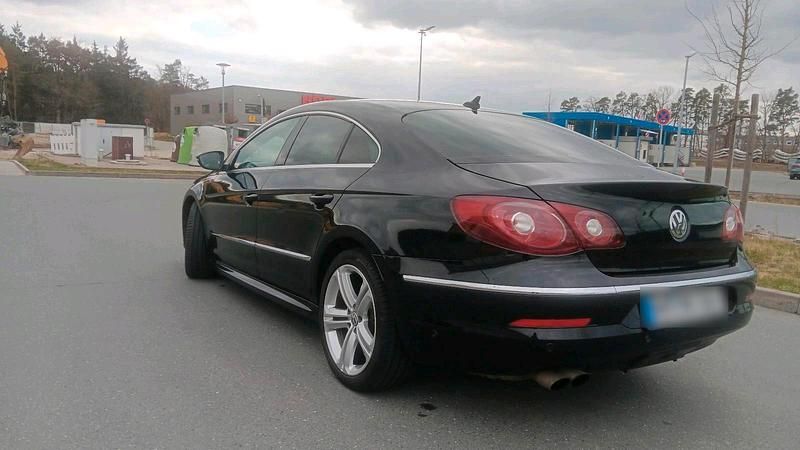 Gebraucht VW Passat R-line 140 PS (102 kW) 2011 Schwarz Coupé