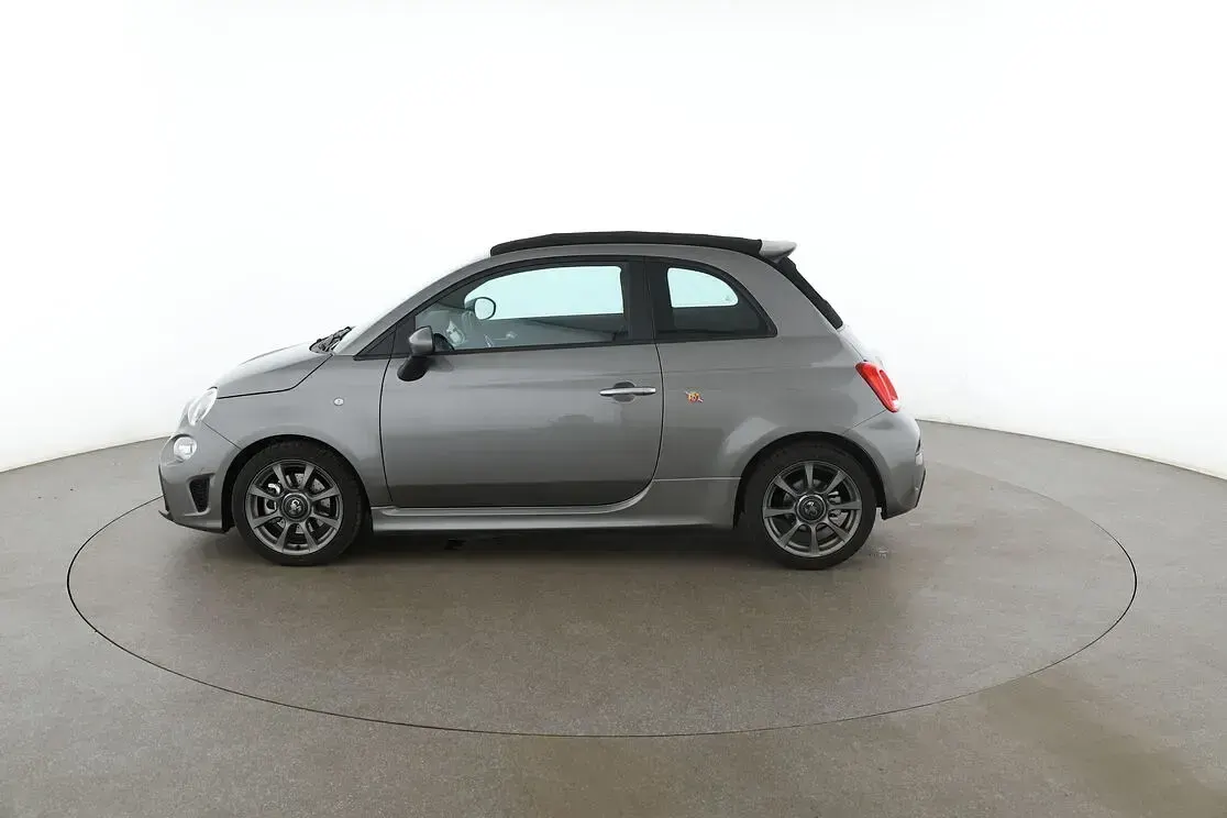 Gebraucht Abarth 595C 165 PS (121 kW) 2023 Grau Cabrio
