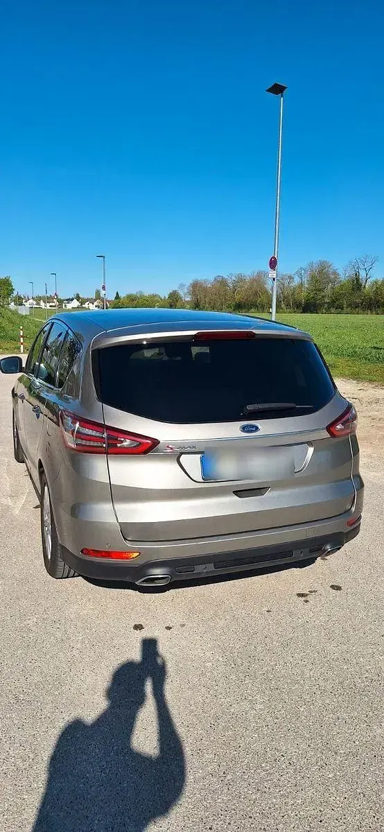 Occasion Ford S-MAX Titanium 179 ch (131 kW) 2016 Argent Monospace