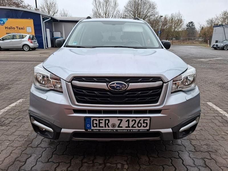 Gebraucht Subaru Forester Active 147 PS (108 kW) 2017 Grau SUV