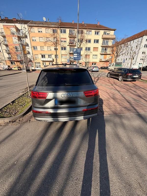 Gebraucht Audi Q7 S-Line 285 PS (209 kW) 2019 Grau SUV