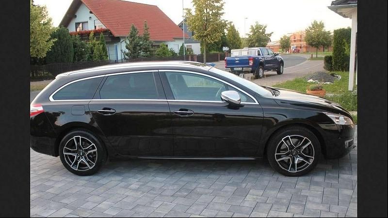 Schwarz Gebraucht 2014 Peugeot 508 GT Kombi | 5.550 € (Superpreis) - Bild 1/4