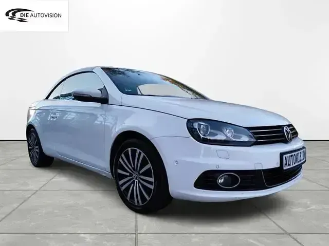 Usata VW Eos 122 CV (89 kW) 2012 Bianco Cabrio