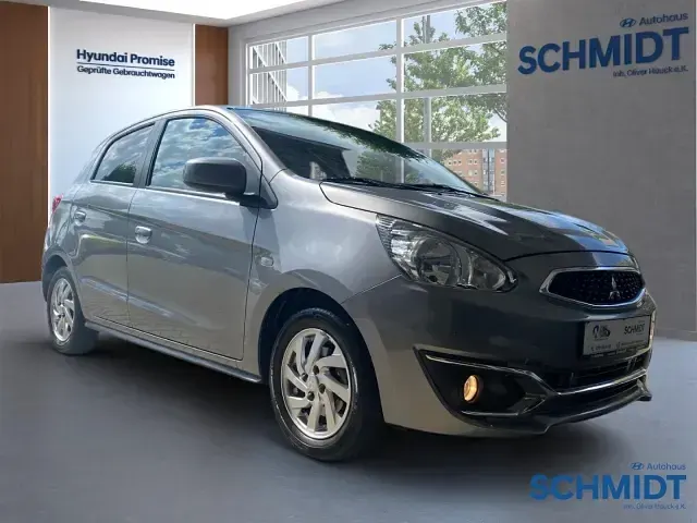 Gebraucht Mitsubishi Space Star Top 80 PS (58 kW) 2017 Grau Kleinwagen