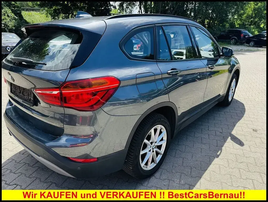 Gebraucht BMW X1 Performance 140 PS (102 kW) 2018 Hellgraumetallic (metallic) SUV