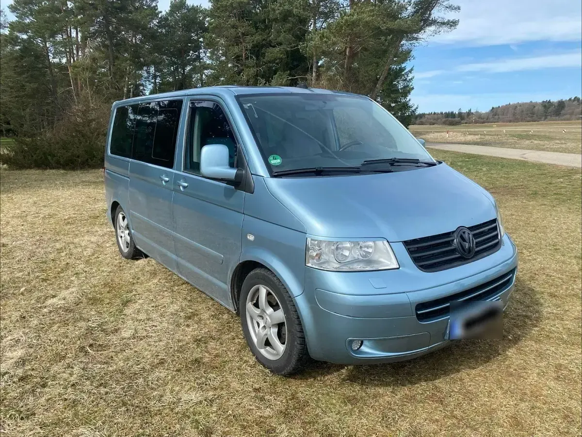 Gebraucht VW Multivan 174 PS (127 kW) 2008 Blau Van / Kleinbus