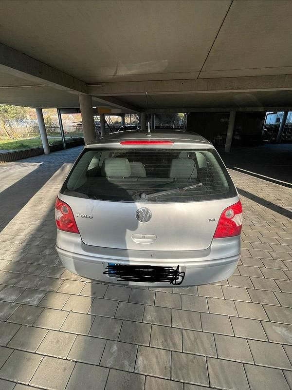 Gebraucht VW Polo 75 PS (55 kW) 2003 Grau Kleinwagen