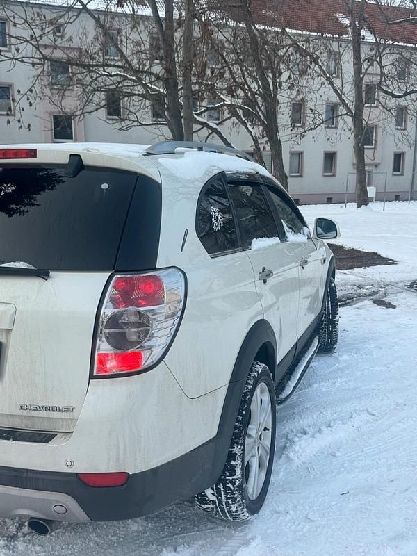 Gebraucht Chevrolet Captiva 184 PS (135 kW) 2012 Weiß SUV