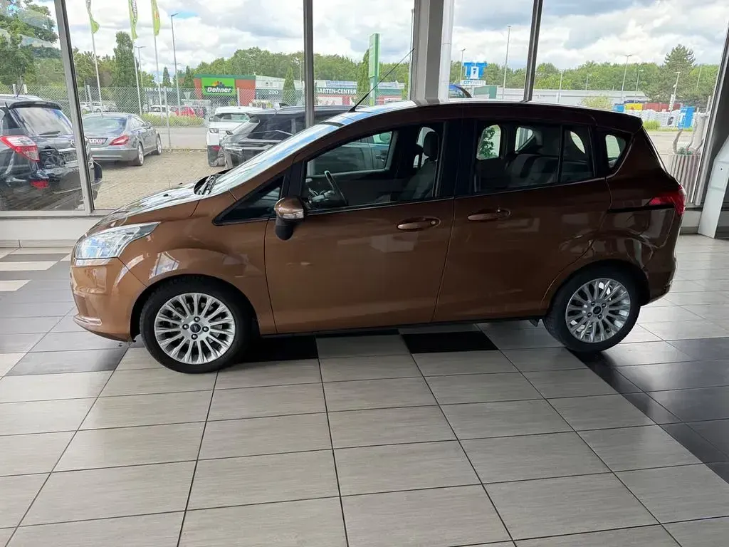 Gebraucht Ford B-MAX Titanium 95 PS (69 kW) 2013 Braun Van / Kleinbus