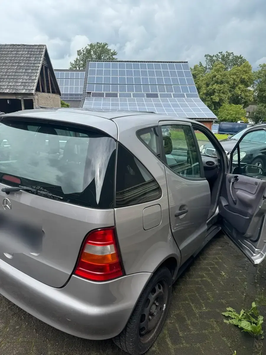 Gebraucht Mercedes A140 82 PS (60 kW) 2001 Silber Kleinwagen