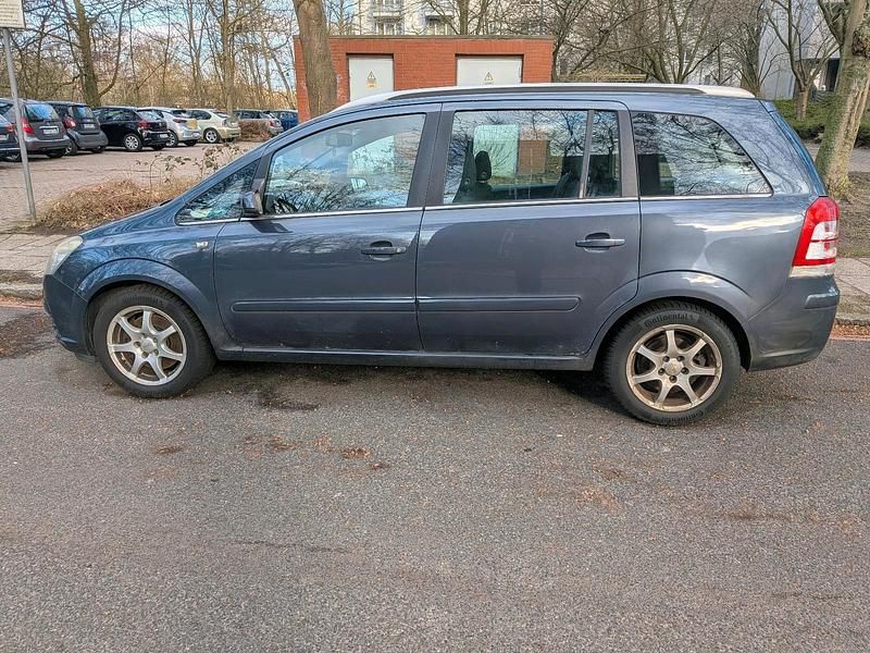 Gebraucht Opel Zafira 105 PS (77 kW) 2006 Blau Van / Kleinbus