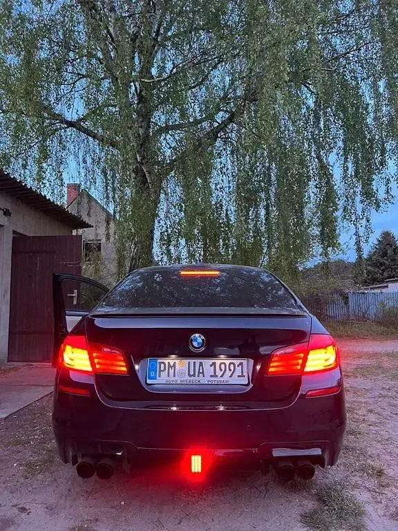 Gebraucht BMW 520 M Performance 184 PS (135 kW) 2012 Blau Limousine