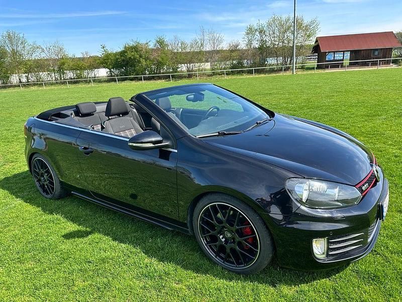 Gebraucht VW Golf Cabriolet GTI 211 PS (155 kW) 2015 Schwarz Cabrio