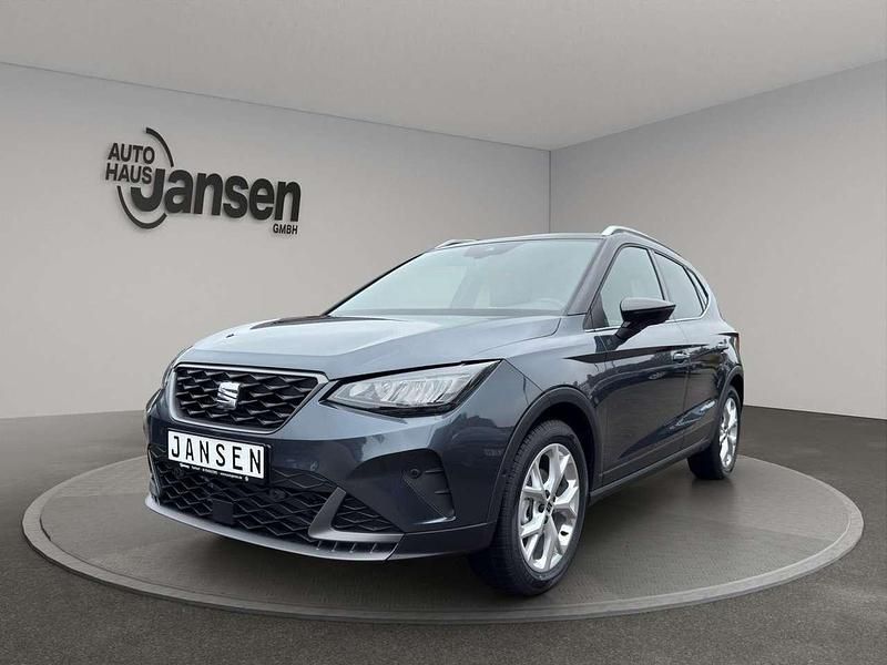 Grau Gebraucht 2025 Seat Arona FR SUV | 26.990 € (Fairer Preis) - Bild 1/4