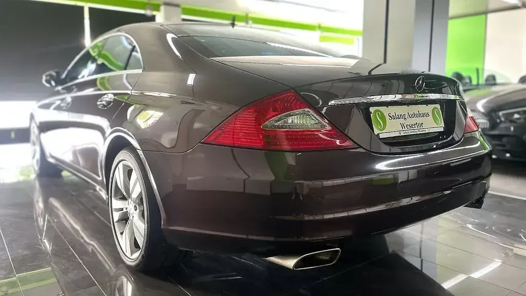 Gebraucht Mercedes CLS350 292 PS (214 kW) 2008 Rot Coupé