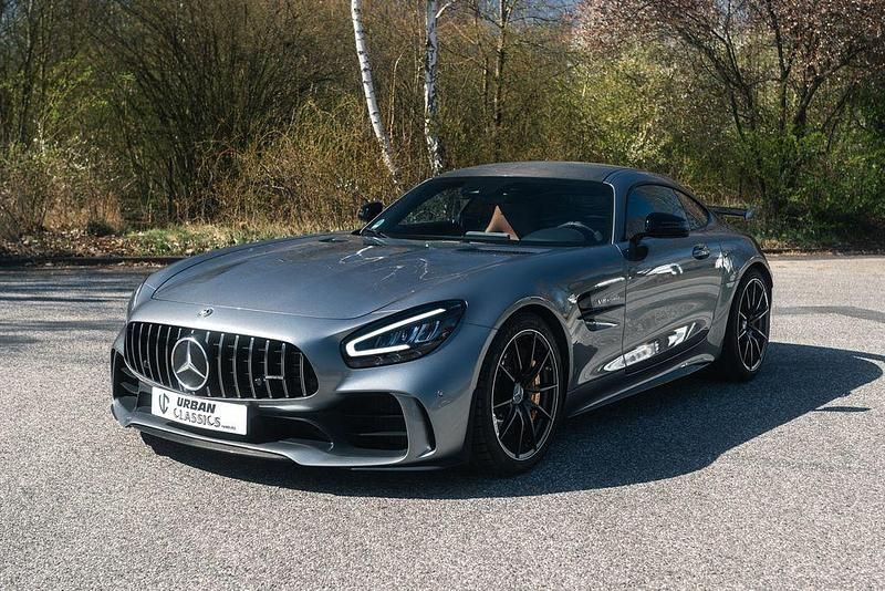 Grau Gebraucht 2020 Mercedes AMG GT R AMG Coupé | 188.800 € - Bild 1/4