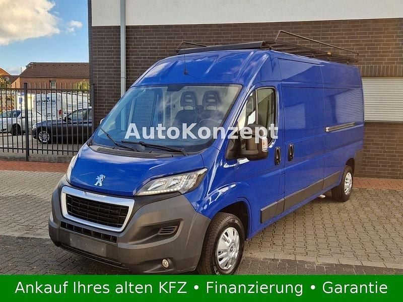 Blau Gebraucht 2016 Peugeot Boxer Van | 11.490 € (Superpreis) - Bild 1/4