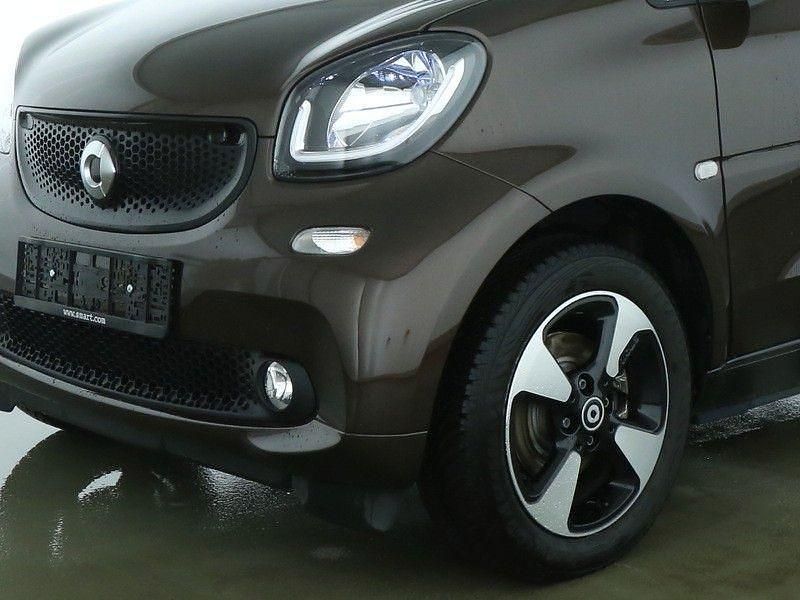 Gebraucht Smart ForTwo Cabrio 90 PS (66 kW) 2018 Braun Cabrio