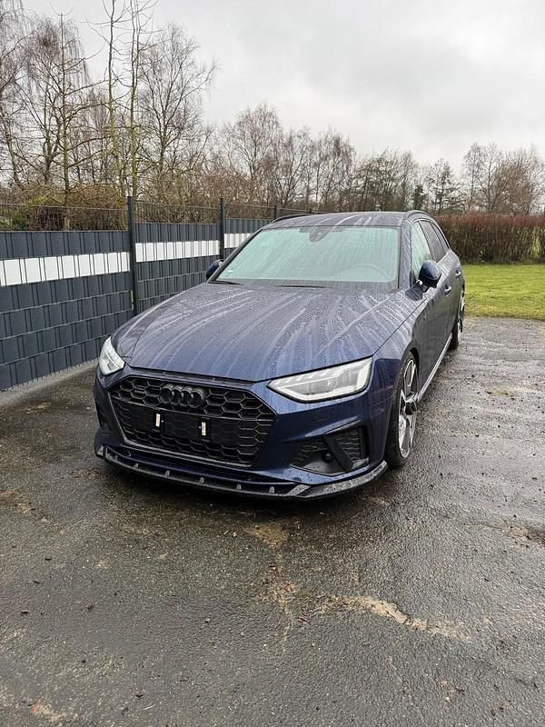 Gebraucht Audi A4 S-Line 320 PS (235 kW) 2020 Blau Kombi