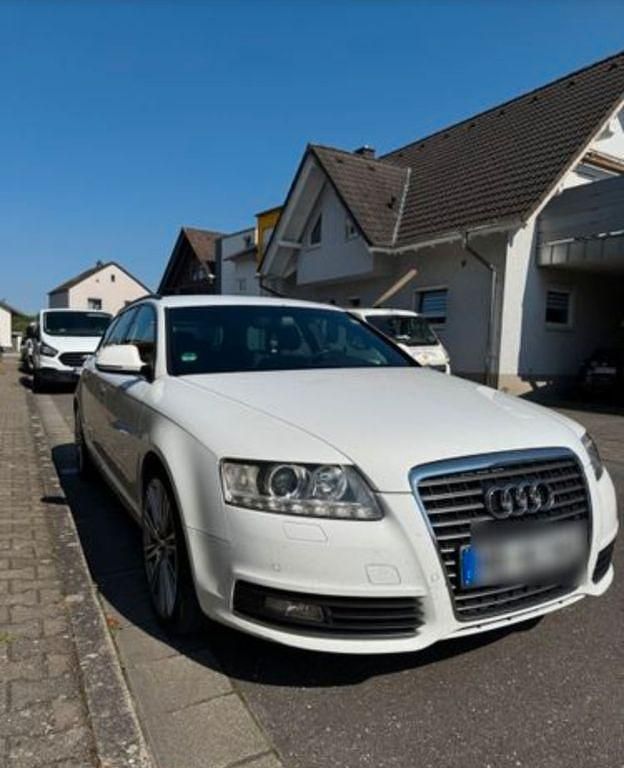 Gebraucht Audi A6 Ambiente 190 PS (139 kW) 2011 Weiß Kombi