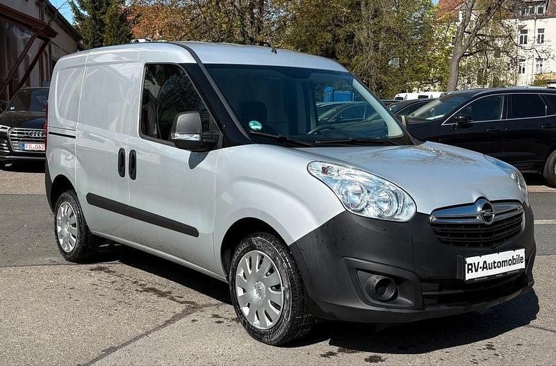Usata Opel Combo 95 CV (69 kW) 2019 Argento Monovolume