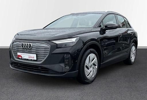 Gebraucht Audi Q4 e-tron Basis 125 kW (170 PS) 2022 Mythosschwarz metallic SUV