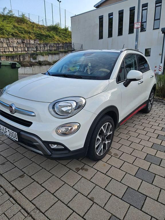Weiß Gebraucht 2016 Fiat 500X SUV | 11.500 € (Guter Preis) - Bild 1/4