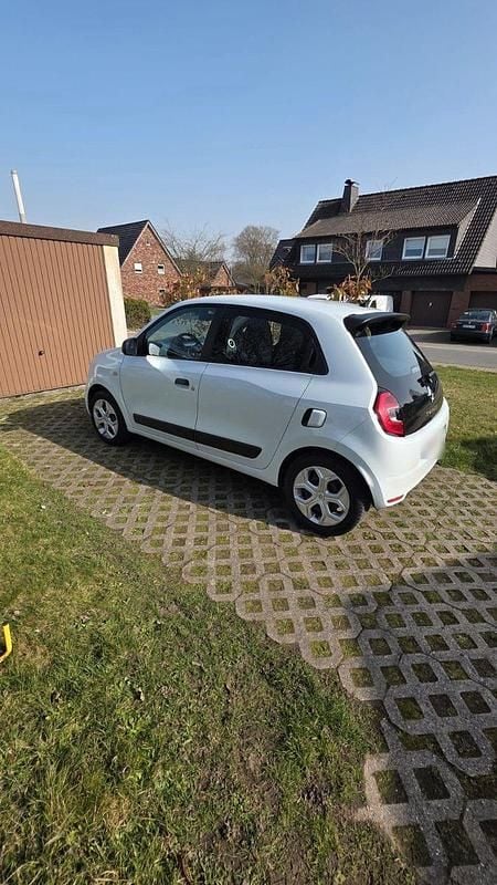 Gebraucht Renault Twingo Intens 65 PS (47 kW) 2020 Weiß Kleinwagen