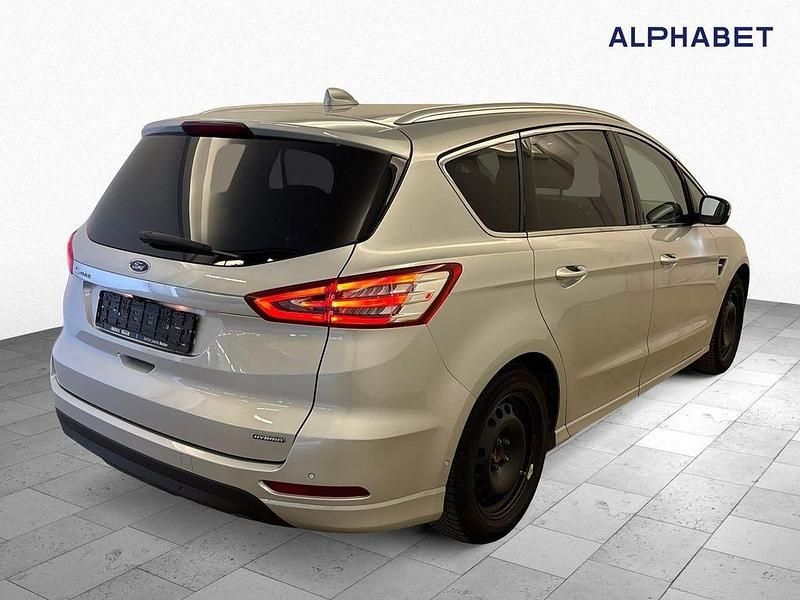 Gebraucht Ford S-MAX Titanium 190 PS (139 kW) 2023 Silber Van / Kleinbus