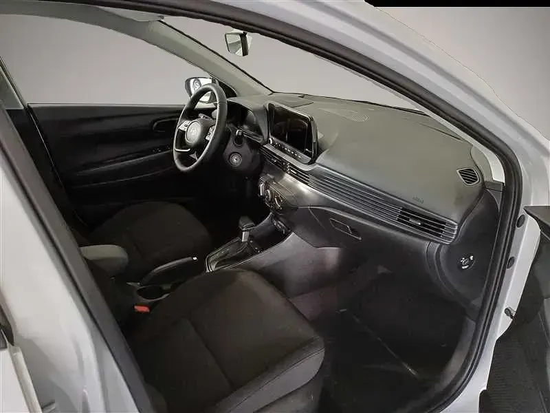 Neu Hyundai i20 90 PS (66 kW) 2026 Grau Kleinwagen