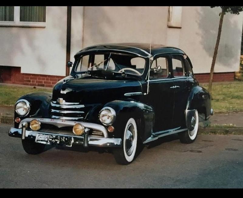 Schwarz Gebraucht 1952 Opel Kapitän Limousine | 28.500 € - Bild 1/4