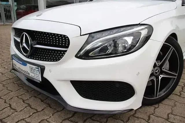 Gebraucht Mercedes C180 AMG line 156 PS (114 kW) 2018 Polarweiss Coupé