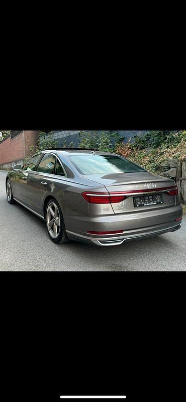 Gebraucht Audi A8 Comfort 286 PS (210 kW) 2018 Terragrau metallic Limousine