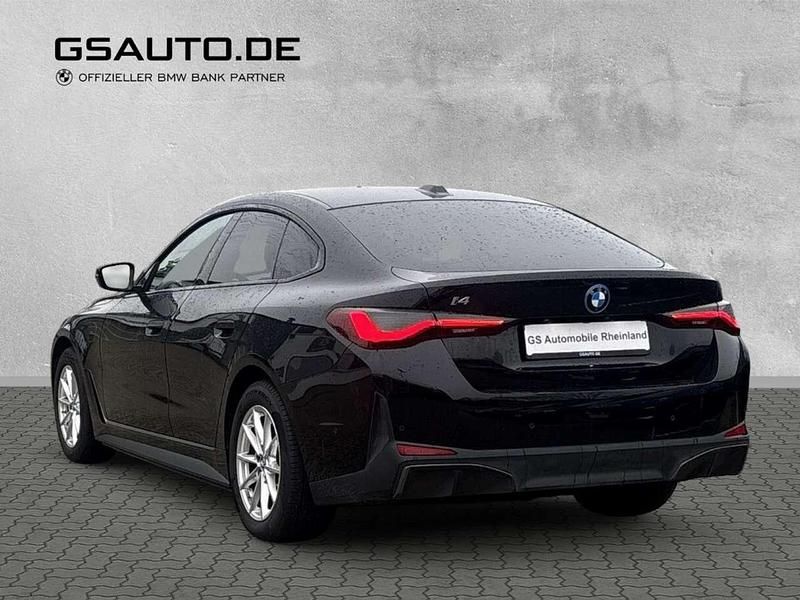 Gebraucht BMW i4 Shadowline 250 kW (340 PS) 2024 Schwarz ii/bonnet fluid black (schwarz) Limousine