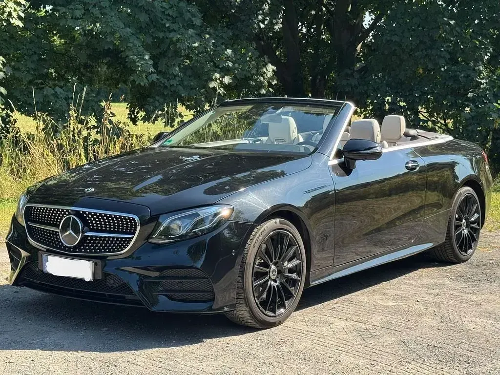 Gebraucht Mercedes E400 AMG 333 PS (244 kW) 2018 Schwarz Cabrio