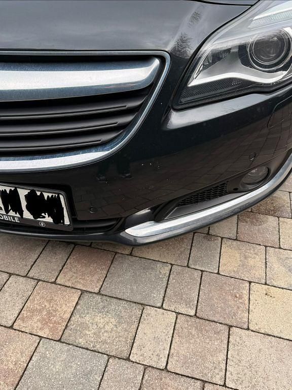 Gebraucht Opel Insignia 163 PS (119 kW) 2015 Schwarz Limousine
