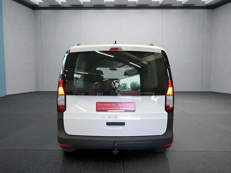 Second-hand VW Caddy 122 CP (89 kW) 2025 Alb Monovolum