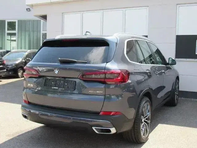 Gebraucht BMW X5 Performance 333 PS (244 kW) 2021 Grau SUV