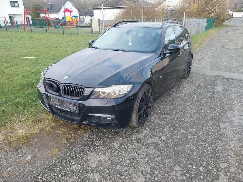 Gebraucht BMW 330 M Performance 272 PS (200 kW) 2008 Schwarz Kombi