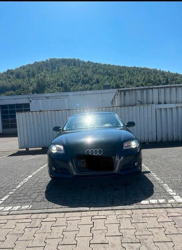 Gebraucht Audi A3 Design 160 PS (117 kW) 2010 Schwarz Kleinwagen
