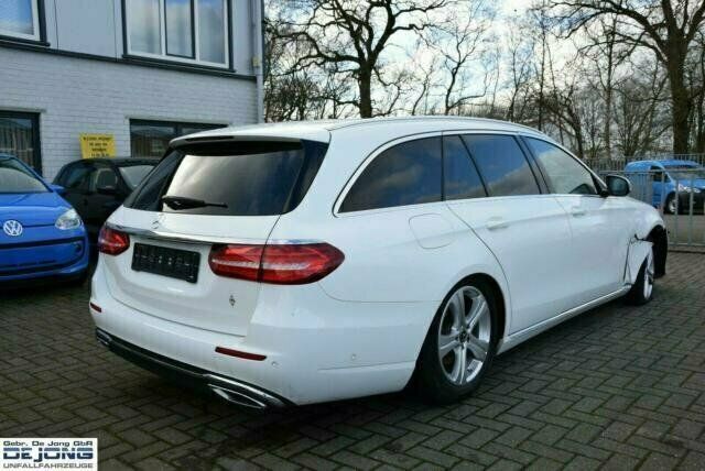 Gebraucht Mercedes E220 194 PS (142 kW) 2018 Weiß