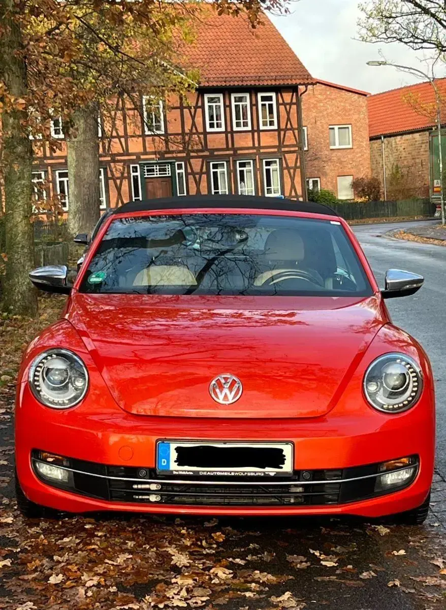 Używany VW Beetle Design 150 KM (110 kW) 2016 Pomarańczowy Hatchback