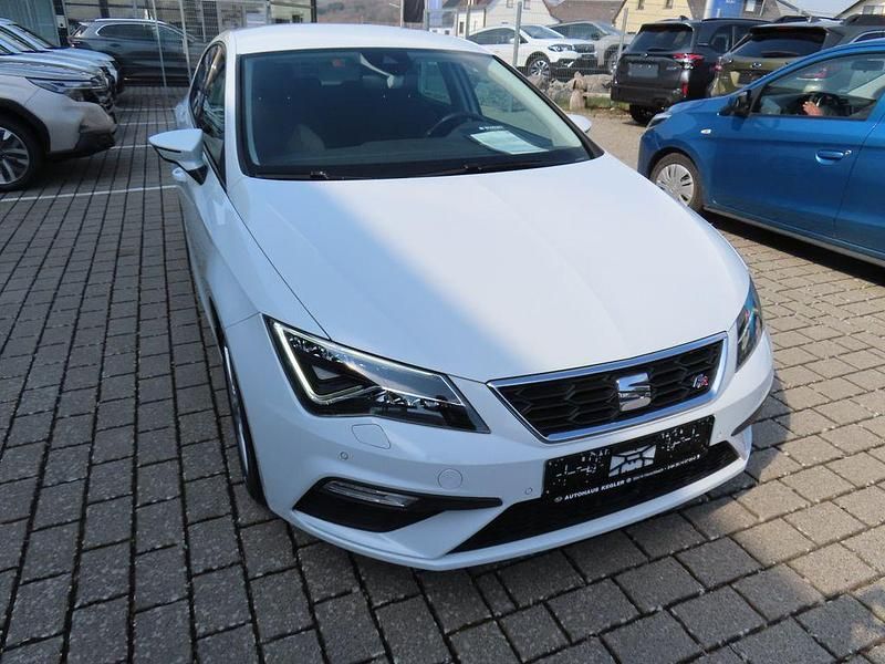 Gebraucht Seat Leon FR 150 PS (110 kW) 2018 Weiß Limousine