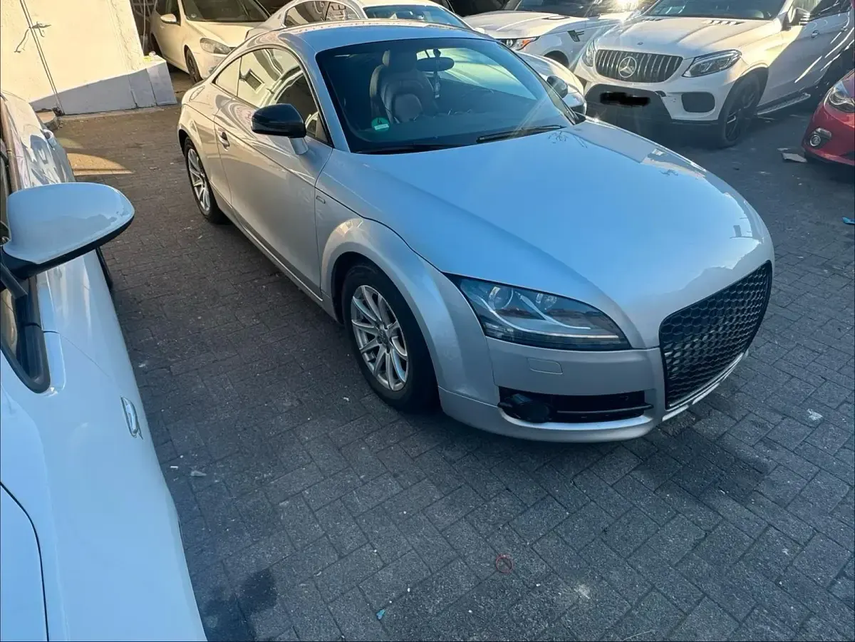 Second-hand Audi TT S-Line 200 CP (147 kW) 2007 Argintiu Coupe