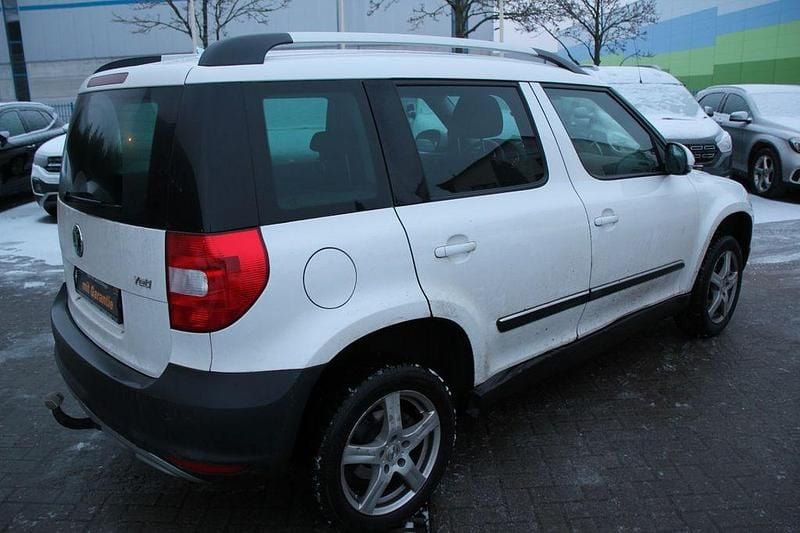 Gebraucht Skoda Yeti Plus Edition 105 PS (77 kW) 2013 Weiß SUV