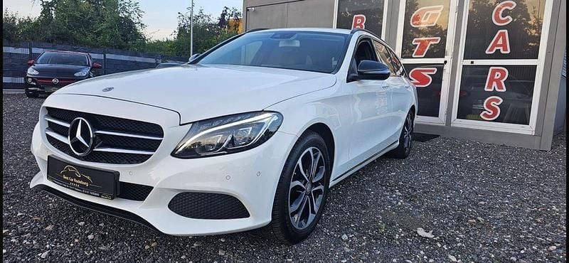Weiß Gebraucht 2016 Mercedes C200 Avantgarde Limousine | 14.900 € (Fairer Preis) - Bild 1/4